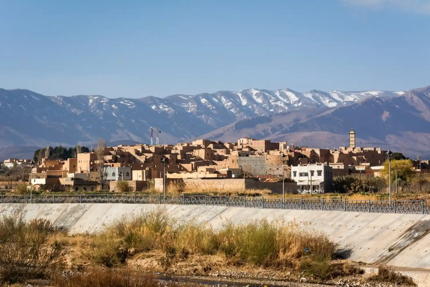 Imouzzer-Marmoucha-a-Forgotten-city-in-the-Middle-Atlas-Mountains.webp